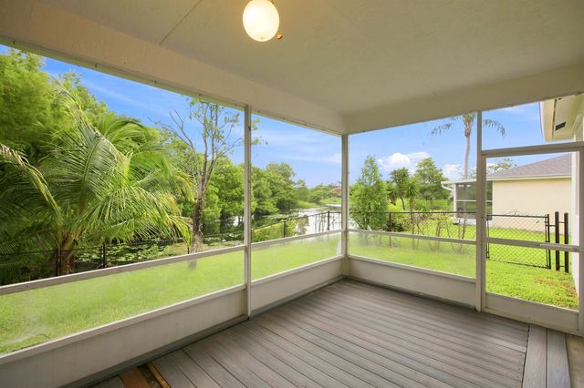 1490 Fairway Circle, Greenacres, FL 33413