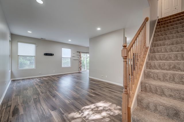 3933 Granite Court 3933, Aurora, IL 60504