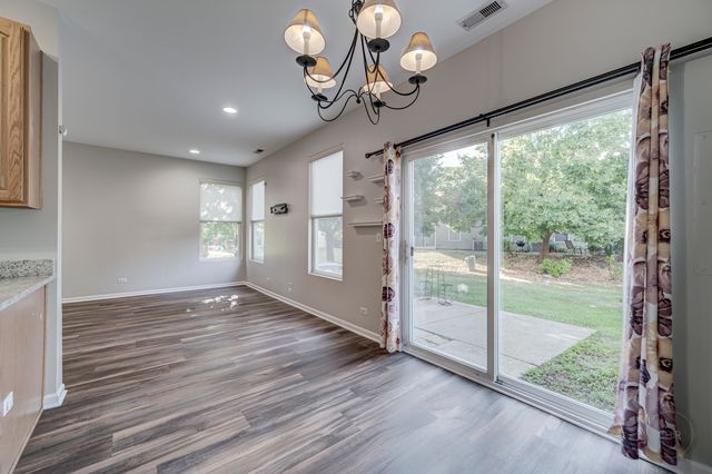 3933 Granite Court 3933, Aurora, IL 60504