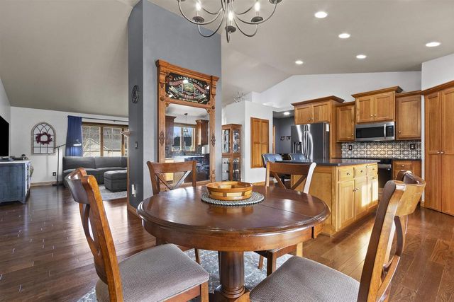 2500 MANITOWOC ROAD, Green Bay, WI 54311