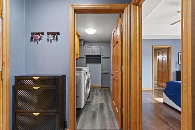 2500 MANITOWOC ROAD, Green Bay, WI 54311