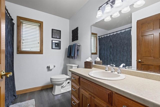 2500 MANITOWOC ROAD, Green Bay, WI 54311