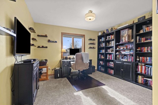 2500 MANITOWOC ROAD, Green Bay, WI 54311