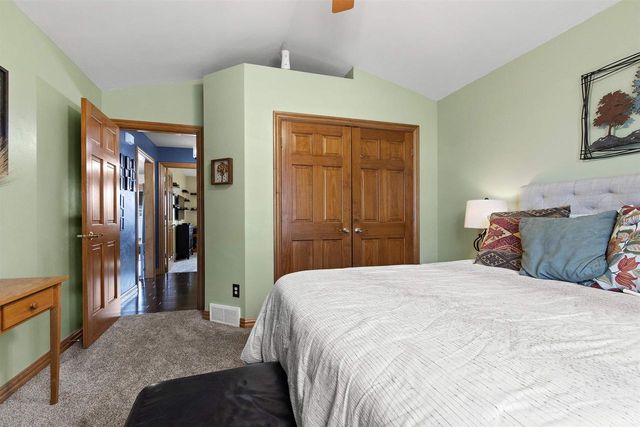 2500 MANITOWOC ROAD, Green Bay, WI 54311