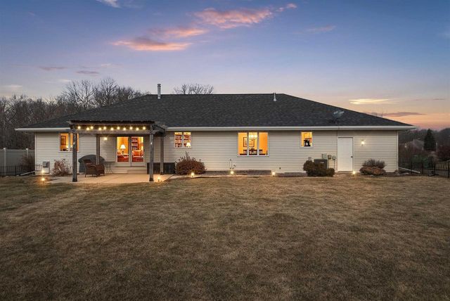 2500 MANITOWOC ROAD, Green Bay, WI 54311