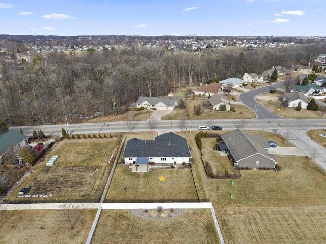 2500 MANITOWOC ROAD, Green Bay, WI 54311