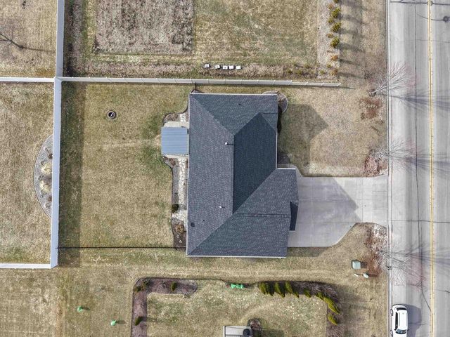 2500 MANITOWOC ROAD, Green Bay, WI 54311