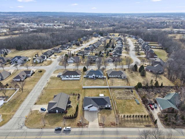 2500 MANITOWOC ROAD, Green Bay, WI 54311