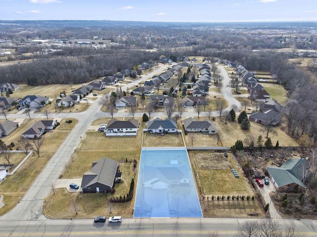 2500 MANITOWOC ROAD, Green Bay, WI 54311