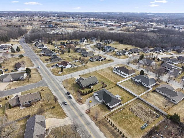 2500 MANITOWOC ROAD, Green Bay, WI 54311