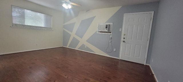 1806 W Main Street 5, Houston, TX 77098