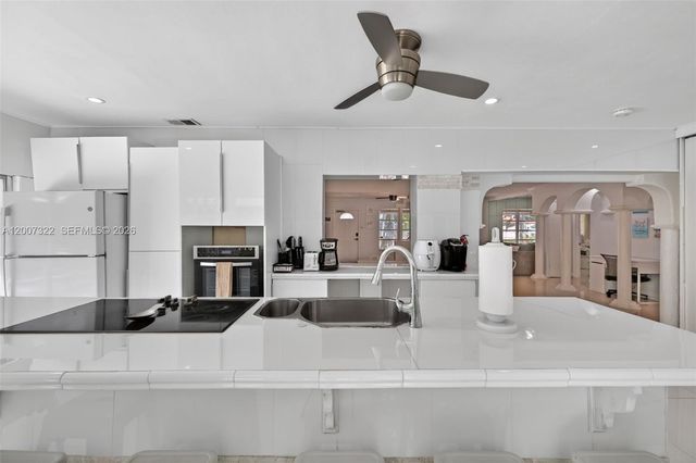 5451 NE 22nd Ave, Fort Lauderdale, FL 33308