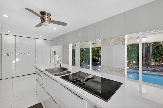 5451 NE 22nd Ave, Fort Lauderdale, FL 33308