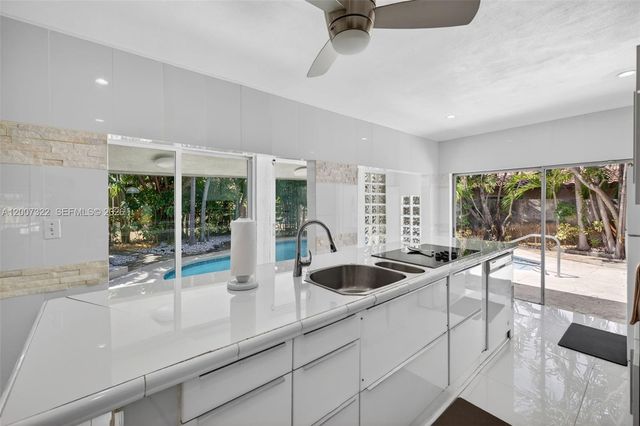 5451 NE 22nd Ave, Fort Lauderdale, FL 33308