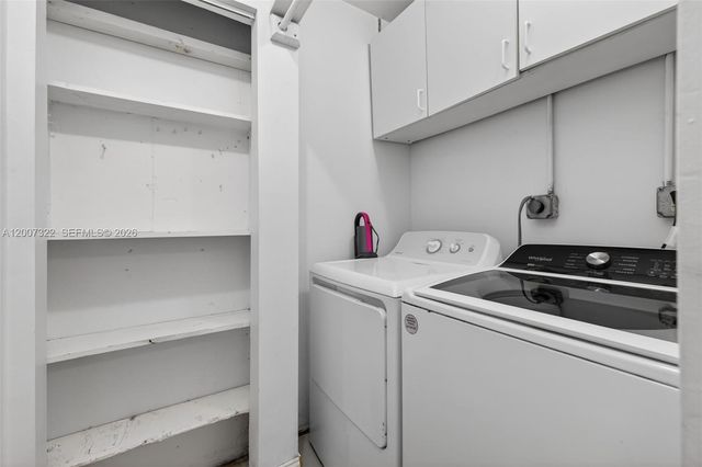 5451 NE 22nd Ave, Fort Lauderdale, FL 33308