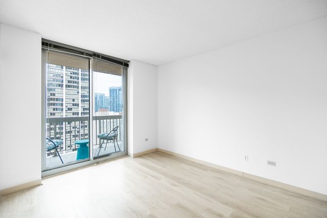 222 N Columbus Drive 3307, Chicago, IL 60601