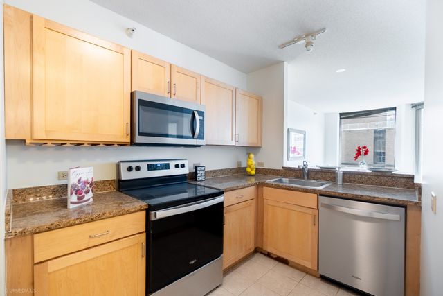 222 N Columbus Drive 3307, Chicago, IL 60601