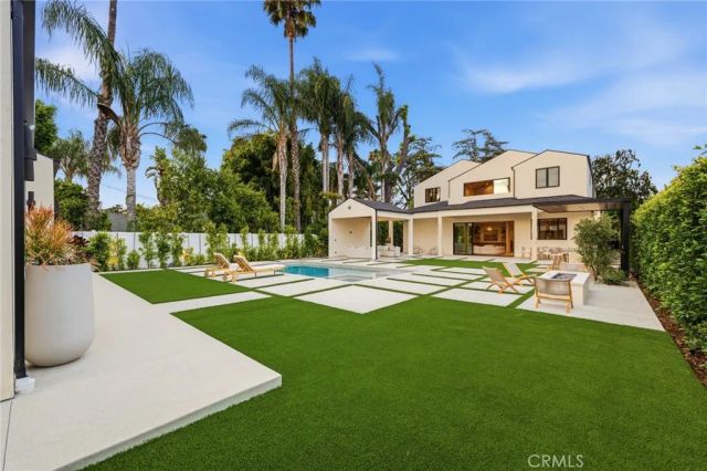 4447 Matilija, Sherman Oaks, CA 91423