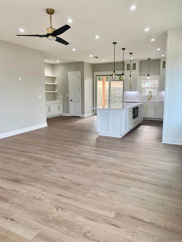 26 Lefever Lane, Little Rock, AR 72227