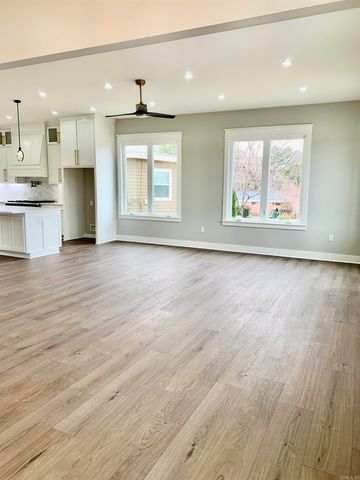 26 Lefever Lane, Little Rock, AR 72227