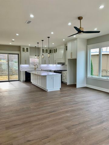 26 Lefever Lane, Little Rock, AR 72227