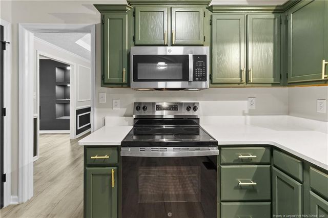 6490 Windy Creek Way, Fayetteville, NC 28306