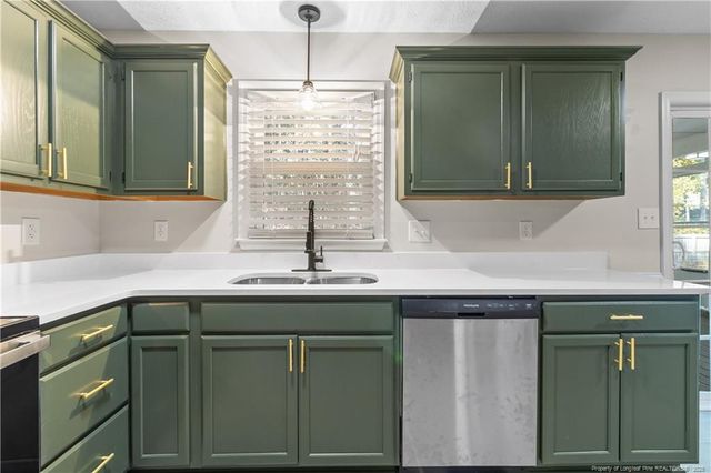 6490 Windy Creek Way, Fayetteville, NC 28306