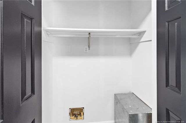 6490 Windy Creek Way, Fayetteville, NC 28306