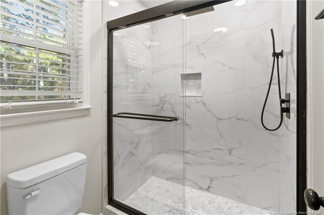 6490 Windy Creek Way, Fayetteville, NC 28306