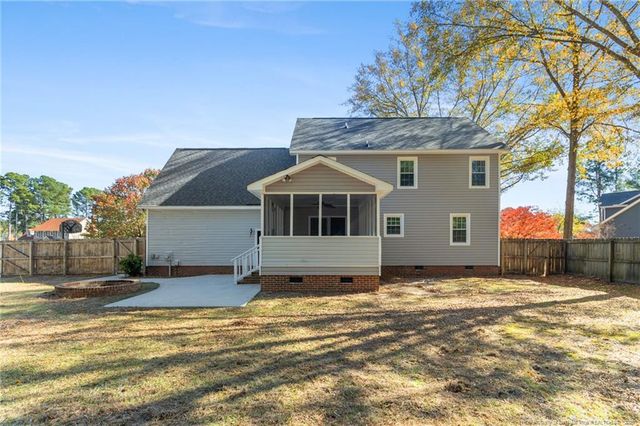 6490 Windy Creek Way, Fayetteville, NC 28306