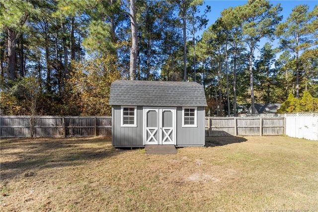 6490 Windy Creek Way, Fayetteville, NC 28306