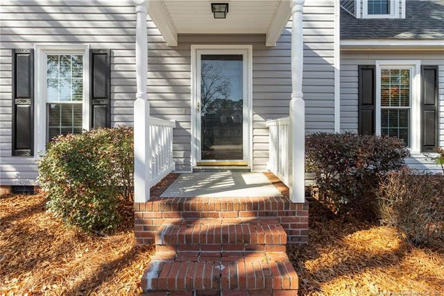 6490 Windy Creek Way, Fayetteville, NC 28306