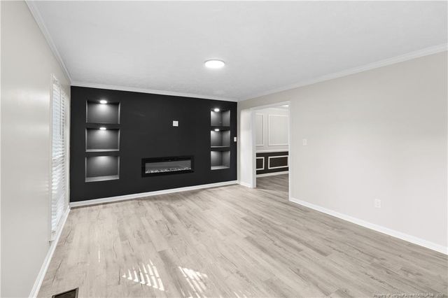 6490 Windy Creek Way, Fayetteville, NC 28306