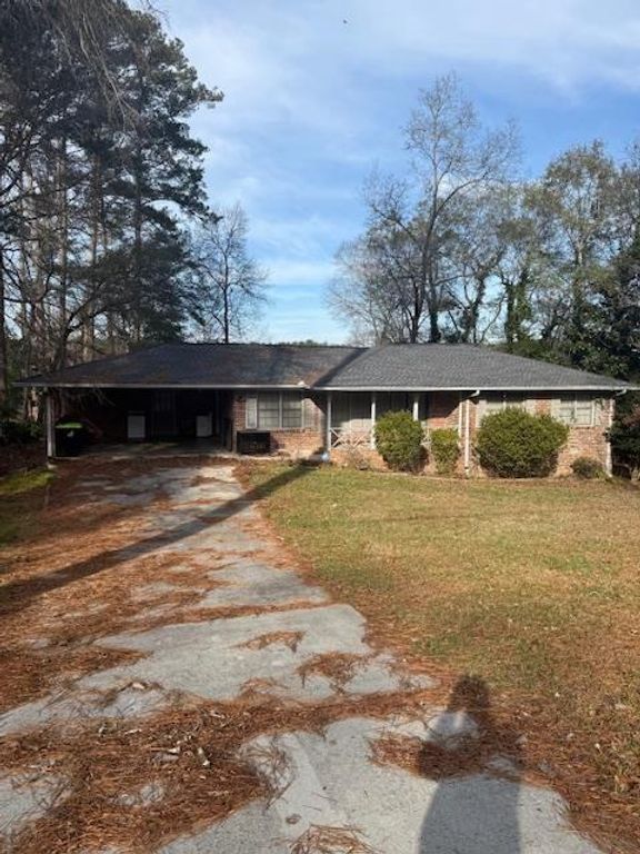 2564 Casablanca Drive, Conyers, GA 30012