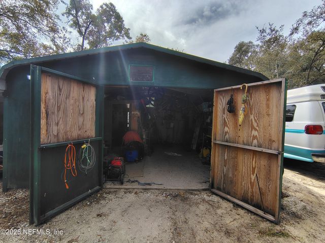 191 KAY Street, Interlachen, FL 32148