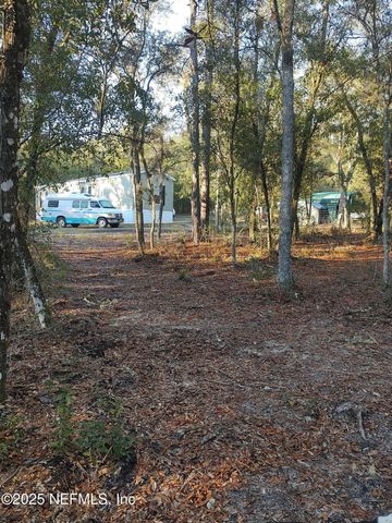 191 KAY Street, Interlachen, FL 32148