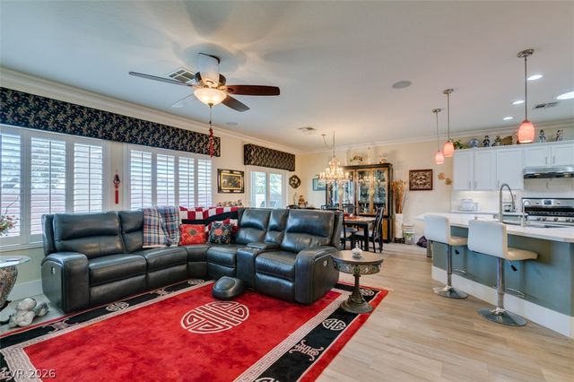 2409 Great Auk Avenue, North Las Vegas, NV 89084