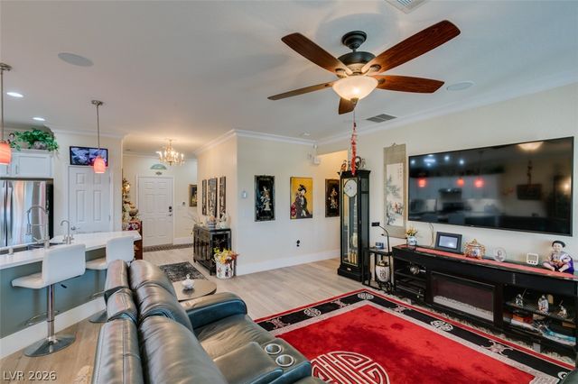 2409 Great Auk Avenue, North Las Vegas, NV 89084