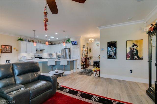 2409 Great Auk Avenue, North Las Vegas, NV 89084