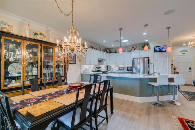 2409 Great Auk Avenue, North Las Vegas, NV 89084