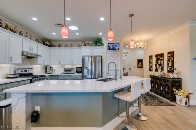 2409 Great Auk Avenue, North Las Vegas, NV 89084