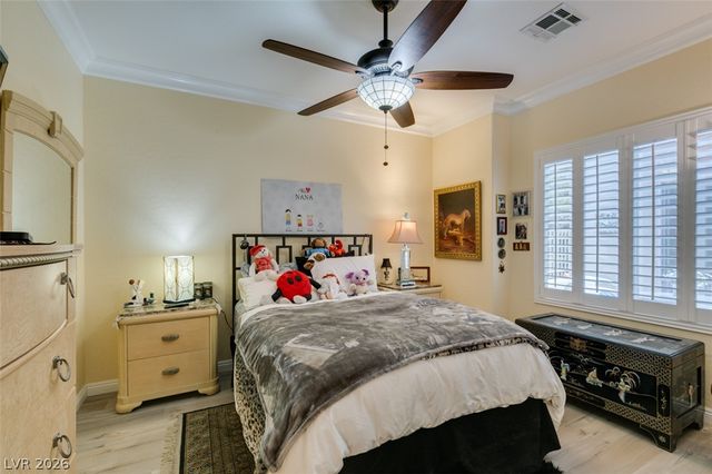2409 Great Auk Avenue, North Las Vegas, NV 89084