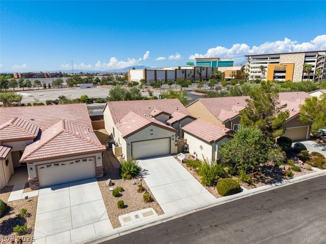 2409 Great Auk Avenue, North Las Vegas, NV 89084