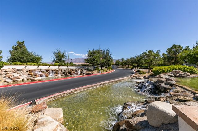 2409 Great Auk Avenue, North Las Vegas, NV 89084