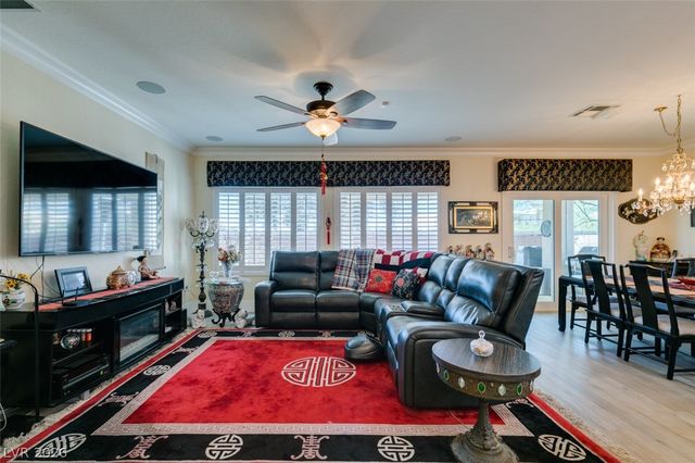 2409 Great Auk Avenue, North Las Vegas, NV 89084