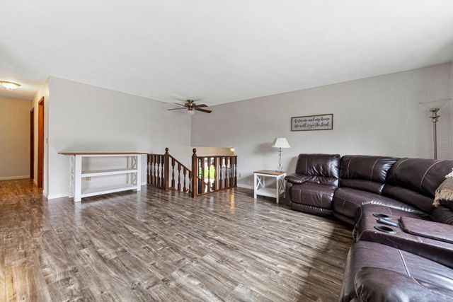 2115 3rd Avenue NE, Owatonna, MN 55060