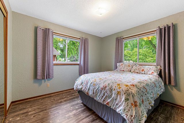 2115 3rd Avenue NE, Owatonna, MN 55060