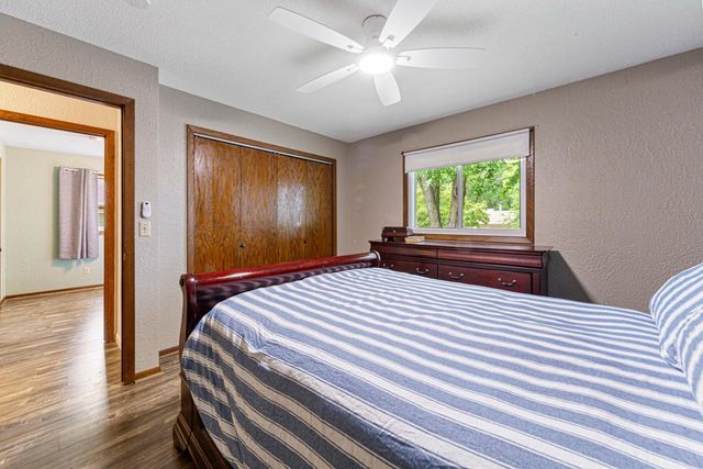 2115 3rd Avenue NE, Owatonna, MN 55060