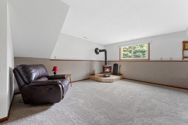 2115 3rd Avenue NE, Owatonna, MN 55060