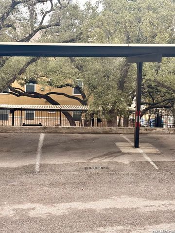 7323 Snowden Rd Apt 3302, San Antonio, TX 78240